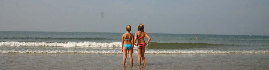 2 kinderen en de zee